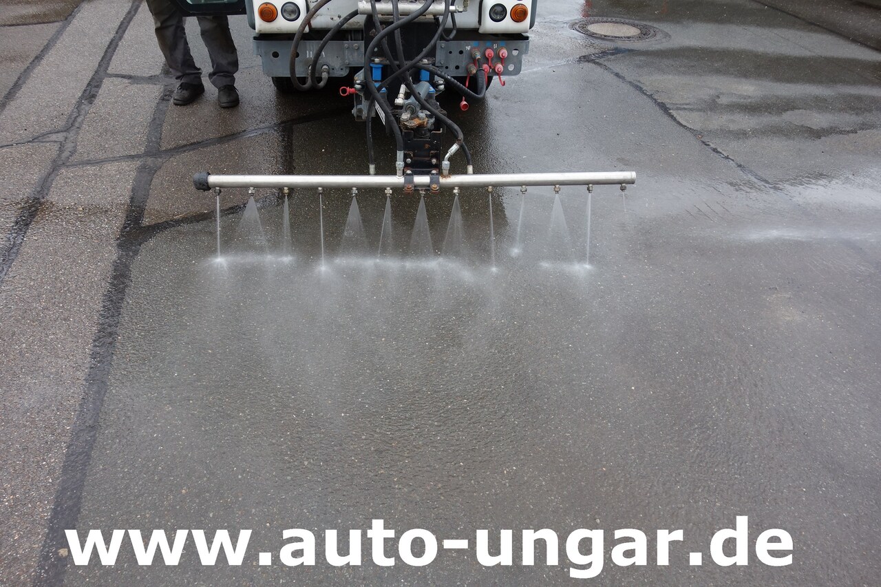 Boschung L3 Schwemmfahrzeug 4-Rad Lenkung Motorschaden - Namjenska/ Posebna vozila: slika Boschung L3 Schwemmfahrzeug 4-Rad Lenkung Motorschaden - Namjenska/ Posebna vozila Boschung L3 Schwemmfahrzeug 4-Rad Lenkung Motorschaden - Namjenska/ Posebna vozila: slika Boschung L3 Schwemmfahrzeug 4-Rad Lenkung Motorschaden - Namjenska/ Posebna vozila