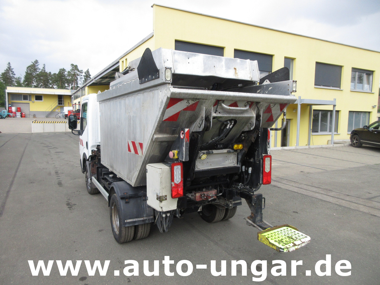 RENAULT Maxity 3.500kg Faun Provence Benne Müllwagen 5m³ Alumulde mit Presse - Kamion za odvoz smeća: slika RENAULT Maxity 3.500kg Faun Provence Benne Müllwagen 5m³ Alumulde mit Presse - Kamion za odvoz smeća RENAULT Maxity 3.500kg Faun Provence Benne Müllwagen 5m³ Alumulde mit Presse - Kamion za odvoz smeća: slika RENAULT Maxity 3.500kg Faun Provence Benne Müllwagen 5m³ Alumulde mit Presse - Kamion za odvoz smeća