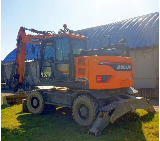 Doosan 18t DX165 WR-7 (DEVELON) - Bager na kotačima: slika Doosan 18t DX165 WR-7 (DEVELON) - Bager na kotačima Doosan 18t DX165 WR-7 (DEVELON) - Bager na kotačima: slika Doosan 18t DX165 WR-7 (DEVELON) - Bager na kotačima