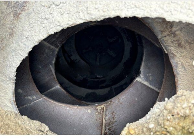 Iveco Trakker 450 +7m3 pumi - Stacionarna pumpa za beton: slika Iveco Trakker 450 +7m3 pumi - Stacionarna pumpa za beton Iveco Trakker 450 +7m3 pumi - Stacionarna pumpa za beton: slika Iveco Trakker 450 +7m3 pumi - Stacionarna pumpa za beton