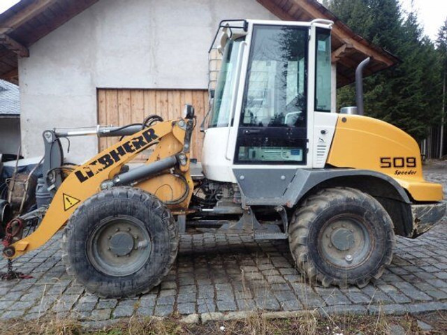 Liebherr L 509 Speeder - Utovarivač na kotačima: slika Liebherr L 509 Speeder - Utovarivač na kotačima Liebherr L 509 Speeder - Utovarivač na kotačima: slika Liebherr L 509 Speeder - Utovarivač na kotačima