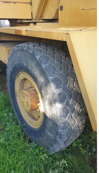 Autodizalica za sve terene Locatelli Gril 820: slika Autodizalica za sve terene Locatelli Gril 820