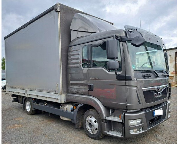 MAN TGL 8.220 (7.5t na 5.8m) air luft miachy - Kamion s ceradom: slika MAN TGL 8.220 (7.5t na 5.8m) air luft miachy - Kamion s ceradom MAN TGL 8.220 (7.5t na 5.8m) air luft miachy - Kamion s ceradom: slika MAN TGL 8.220 (7.5t na 5.8m) air luft miachy - Kamion s ceradom
