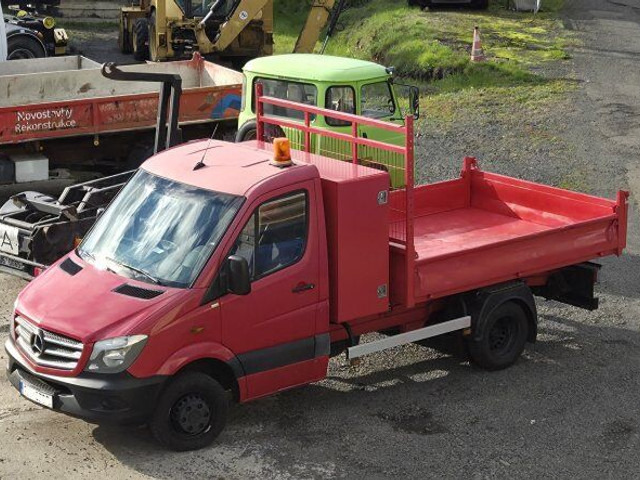 Mercedes-Benz Sprinter 516 CDI 2.2 - Mali kamion kiper: slika Mercedes-Benz Sprinter 516 CDI 2.2 - Mali kamion kiper Mercedes-Benz Sprinter 516 CDI 2.2 - Mali kamion kiper: slika Mercedes-Benz Sprinter 516 CDI 2.2 - Mali kamion kiper