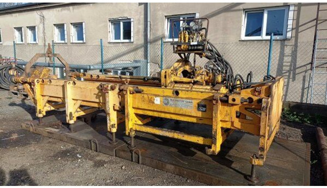 Perforator - PBA 95 (mikro-tunel) - Platforma za bušenje: slika Perforator - PBA 95 (mikro-tunel) - Platforma za bušenje Perforator - PBA 95 (mikro-tunel) - Platforma za bušenje: slika Perforator - PBA 95 (mikro-tunel) - Platforma za bušenje