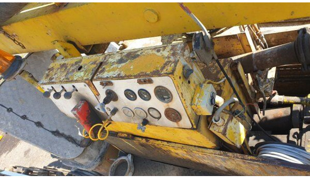 Schwing 25m BPL 601 +6x6 Tatra 815 (DOCS/KFZ MACHINE +1 no docs/kein kfz - Stacionarna pumpa za beton: slika Schwing 25m BPL 601 +6x6 Tatra 815 (DOCS/KFZ MACHINE +1 no docs/kein kfz - Stacionarna pumpa za beton Schwing 25m BPL 601 +6x6 Tatra 815 (DOCS/KFZ MACHINE +1 no docs/kein kfz - Stacionarna pumpa za beton: slika Schwing 25m BPL 601 +6x6 Tatra 815 (DOCS/KFZ MACHINE +1 no docs/kein kfz - Stacionarna pumpa za beton