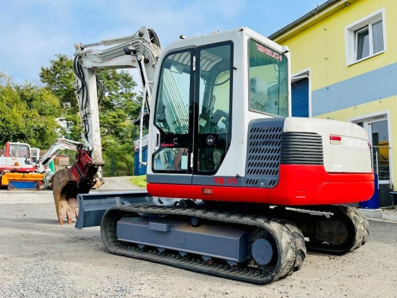 Takeuchi 7t TB175 powertilt - Bager gusjeničar: slika Takeuchi 7t TB175 powertilt - Bager gusjeničar Takeuchi 7t TB175 powertilt - Bager gusjeničar: slika Takeuchi 7t TB175 powertilt - Bager gusjeničar