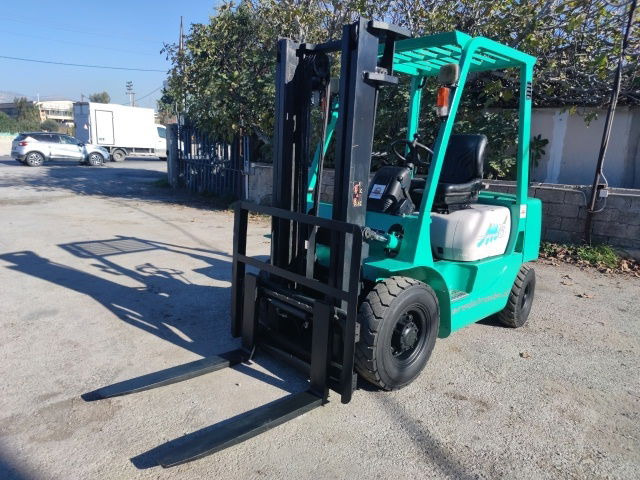 Mitsubishi 2.5TON - Viličar: slika Mitsubishi 2.5TON - Viličar Mitsubishi 2.5TON - Viličar: slika Mitsubishi 2.5TON - Viličar