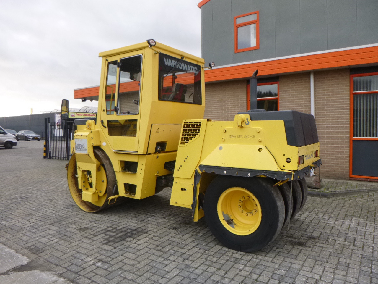 BOMAG BW151AC-2 - Kombinirani valjak: slika BOMAG BW151AC-2 - Kombinirani valjak BOMAG BW151AC-2 - Kombinirani valjak: slika BOMAG BW151AC-2 - Kombinirani valjak