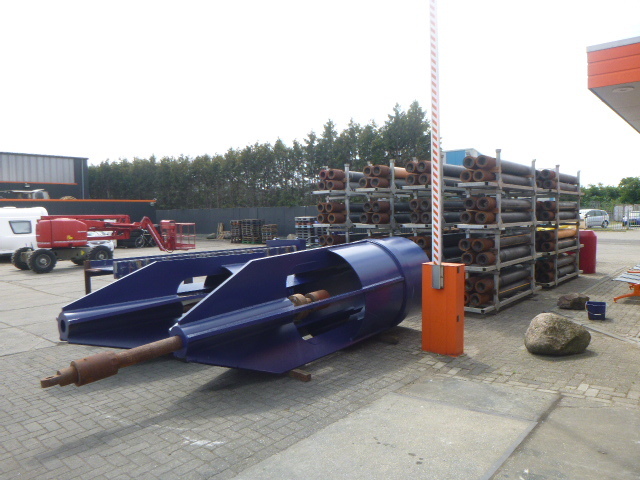 PIPELINE PULLING UNIT PIPE RAMMING PULLING UNIT PIPE RAMMING - Direkcionalna bušilica: slika PIPELINE PULLING UNIT PIPE RAMMING PULLING UNIT PIPE RAMMING - Direkcionalna bušilica PIPELINE PULLING UNIT PIPE RAMMING PULLING UNIT PIPE RAMMING - Direkcionalna bušilica: slika PIPELINE PULLING UNIT PIPE RAMMING PULLING UNIT PIPE RAMMING - Direkcionalna bušilica
