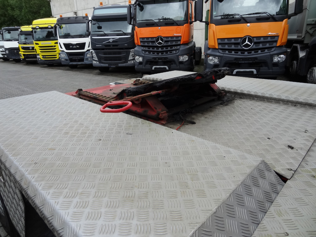 Daf XF105 460 6X2 Palfinger PK 34002 - Kamion s kranom, Tegljač: slika Daf XF105 460 6X2 Palfinger PK 34002 - Kamion s kranom, Tegljač Daf XF105 460 6X2 Palfinger PK 34002 - Kamion s kranom, Tegljač: slika Daf XF105 460 6X2 Palfinger PK 34002 - Kamion s kranom, Tegljač