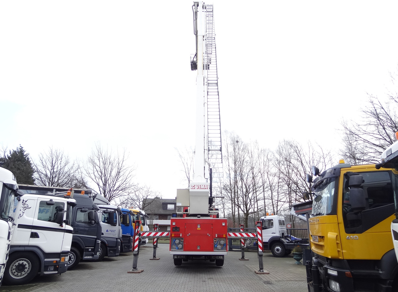 MAN FE 410 6X6 Feuerwehr Vema Lift 32 Meter - Podizna platforma montirana na kamion: slika MAN FE 410 6X6 Feuerwehr Vema Lift 32 Meter - Podizna platforma montirana na kamion MAN FE 410 6X6 Feuerwehr Vema Lift 32 Meter - Podizna platforma montirana na kamion: slika MAN FE 410 6X6 Feuerwehr Vema Lift 32 Meter - Podizna platforma montirana na kamion
