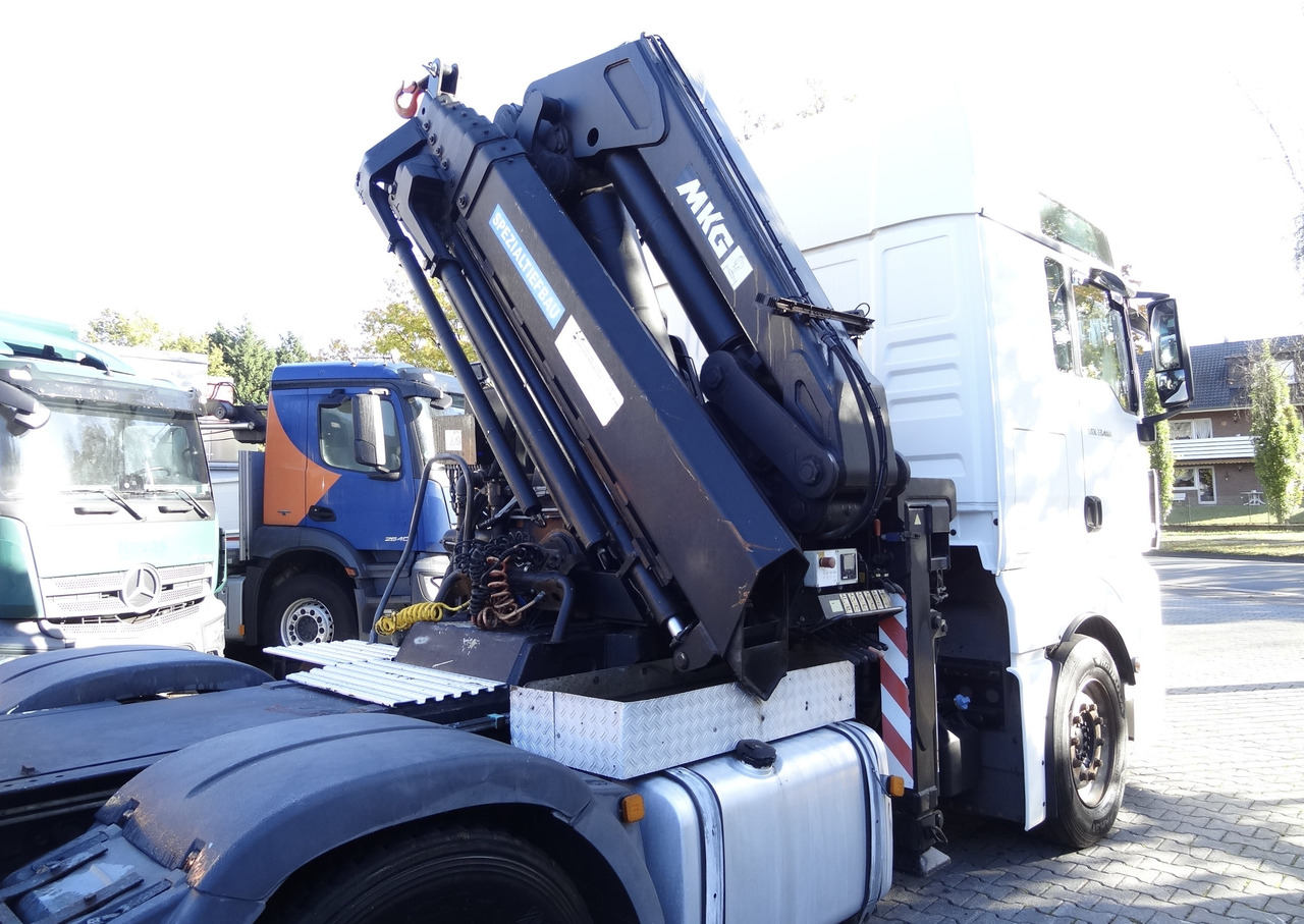 MAN TGX 33.480 6X4 Kran MKG 381 bis 20 Meter - Kamion s kranom, Tegljač: slika MAN TGX 33.480 6X4 Kran MKG 381 bis 20 Meter - Kamion s kranom, Tegljač MAN TGX 33.480 6X4 Kran MKG 381 bis 20 Meter - Kamion s kranom, Tegljač: slika MAN TGX 33.480 6X4 Kran MKG 381 bis 20 Meter - Kamion s kranom, Tegljač