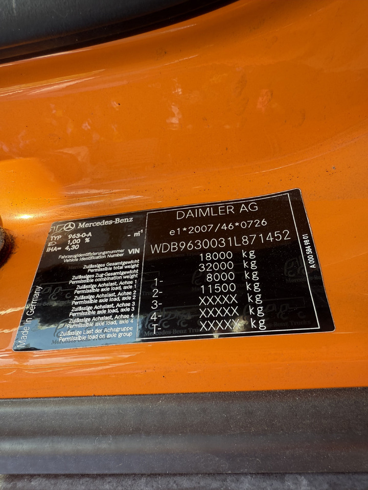 Mercedes-Benz Actros 1827 Kran Palfinger PK 9002 - Kamion s ceradom, Kamion s kranom: slika Mercedes-Benz Actros 1827 Kran Palfinger PK 9002 - Kamion s ceradom, Kamion s kranom Mercedes-Benz Actros 1827 Kran Palfinger PK 9002 - Kamion s ceradom, Kamion s kranom: slika Mercedes-Benz Actros 1827 Kran Palfinger PK 9002 - Kamion s ceradom, Kamion s kranom