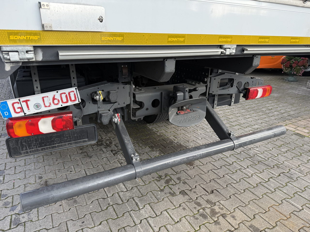 Mercedes-Benz Arocs 1827 AK 4X4 Ex- - Kamion s ceradom: slika Mercedes-Benz Arocs 1827 AK 4X4 Ex- - Kamion s ceradom Mercedes-Benz Arocs 1827 AK 4X4 Ex- - Kamion s ceradom: slika Mercedes-Benz Arocs 1827 AK 4X4 Ex- - Kamion s ceradom