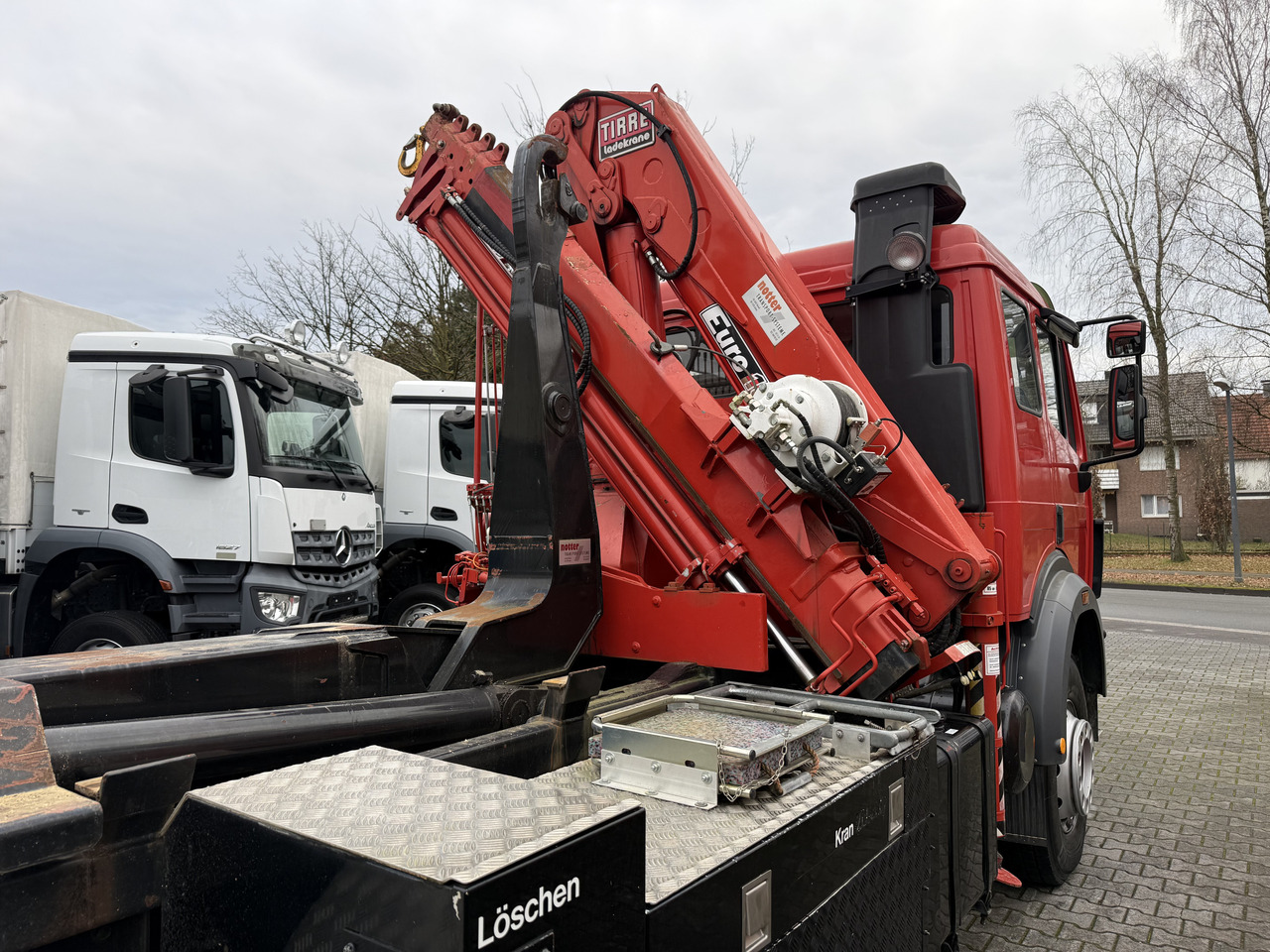 Mercedes-Benz SK 2538 6X4 Haken Kran/ Oldtimer/ Feuerwehr - Kamion s kranom, Kamion s kukastom dizalicom: slika Mercedes-Benz SK 2538 6X4 Haken Kran/ Oldtimer/ Feuerwehr - Kamion s kranom, Kamion s kukastom dizalicom Mercedes-Benz SK 2538 6X4 Haken Kran/ Oldtimer/ Feuerwehr - Kamion s kranom, Kamion s kukastom dizalicom: slika Mercedes-Benz SK 2538 6X4 Haken Kran/ Oldtimer/ Feuerwehr - Kamion s kranom, Kamion s kukastom dizalicom