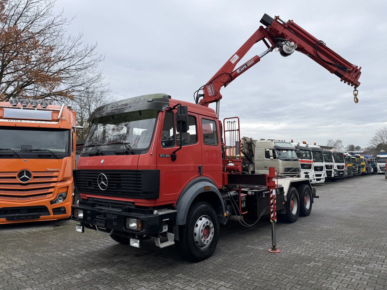 Mercedes-Benz SK 2538 6X4 Haken Kran/ Oldtimer/ Feuerwehr - Kamion s kranom, Kamion s kukastom dizalicom: slika Mercedes-Benz SK 2538 6X4 Haken Kran/ Oldtimer/ Feuerwehr - Kamion s kranom, Kamion s kukastom dizalicom Mercedes-Benz SK 2538 6X4 Haken Kran/ Oldtimer/ Feuerwehr - Kamion s kranom, Kamion s kukastom dizalicom: slika Mercedes-Benz SK 2538 6X4 Haken Kran/ Oldtimer/ Feuerwehr - Kamion s kranom, Kamion s kukastom dizalicom