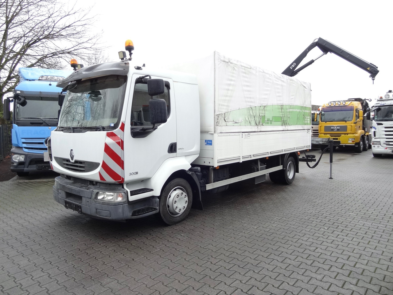 Renault Midlum 300.12 Fassi F80 - Kamion s otvorenim sandukom, Kamion s kranom: slika Renault Midlum 300.12 Fassi F80 - Kamion s otvorenim sandukom, Kamion s kranom Renault Midlum 300.12 Fassi F80 - Kamion s otvorenim sandukom, Kamion s kranom: slika Renault Midlum 300.12 Fassi F80 - Kamion s otvorenim sandukom, Kamion s kranom