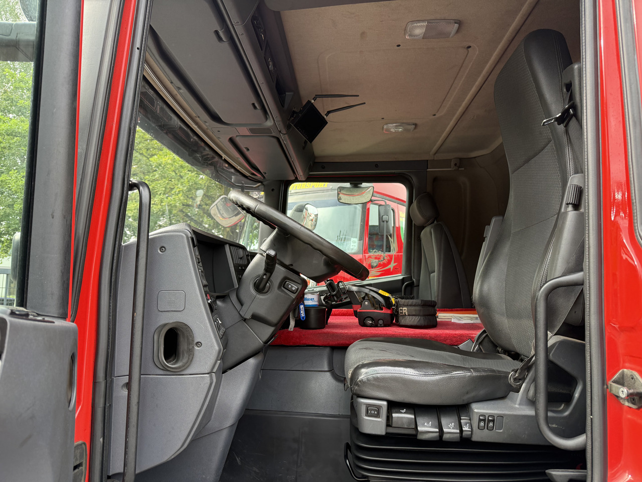 Scania P410 4X2 Palfinger PK 13001 - Kamion s otvorenim sandukom, Kamion s kranom: slika Scania P410 4X2 Palfinger PK 13001 - Kamion s otvorenim sandukom, Kamion s kranom Scania P410 4X2 Palfinger PK 13001 - Kamion s otvorenim sandukom, Kamion s kranom: slika Scania P410 4X2 Palfinger PK 13001 - Kamion s otvorenim sandukom, Kamion s kranom