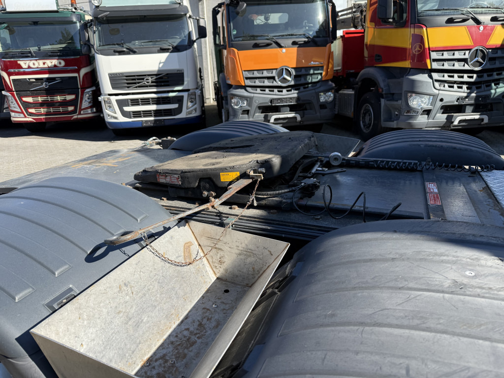 Scania R400 6X2 Kran Hiab 377-8 bis 25 Meter - Tegljač: slika Scania R400 6X2 Kran Hiab 377-8 bis 25 Meter - Tegljač Scania R400 6X2 Kran Hiab 377-8 bis 25 Meter - Tegljač: slika Scania R400 6X2 Kran Hiab 377-8 bis 25 Meter - Tegljač