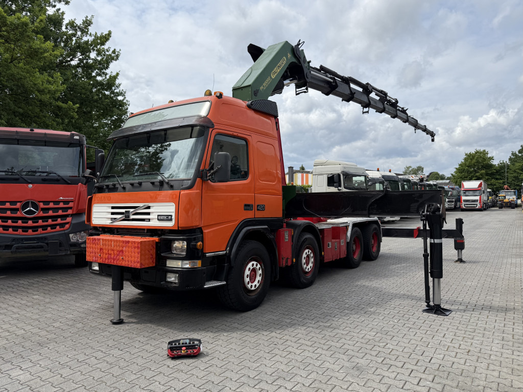 Volvo FM12 420 8X4 Kran Palfinger PK90002 31 Meter - Kamion s kranom: slika Volvo FM12 420 8X4 Kran Palfinger PK90002 31 Meter - Kamion s kranom Volvo FM12 420 8X4 Kran Palfinger PK90002 31 Meter - Kamion s kranom: slika Volvo FM12 420 8X4 Kran Palfinger PK90002 31 Meter - Kamion s kranom