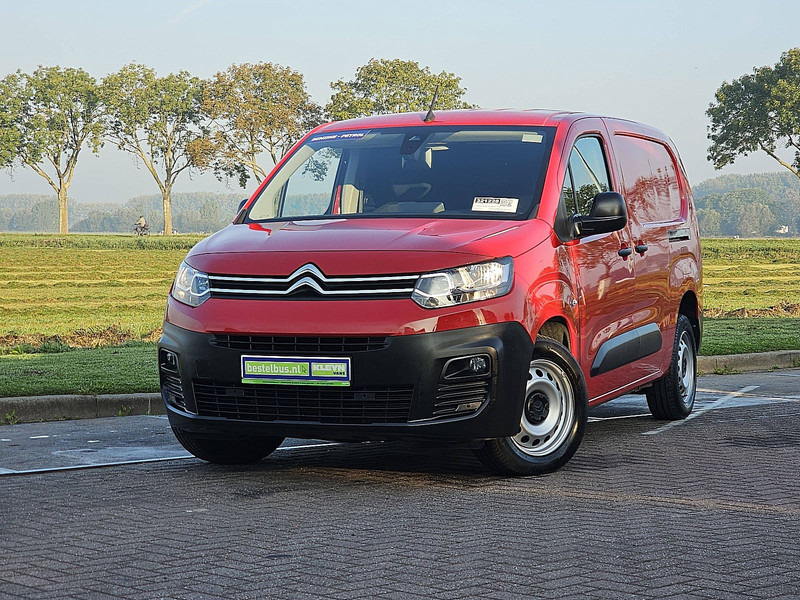 Citroën Berlingo 1.2 XL 130 AUT. 34 dkm. - Dostavno vozilo sa zatvorenim sandukom: slika Citroën Berlingo 1.2 XL 130 AUT. 34 dkm. - Dostavno vozilo sa zatvorenim sandukom Citroën Berlingo 1.2 XL 130 AUT. 34 dkm. - Dostavno vozilo sa zatvorenim sandukom: slika Citroën Berlingo 1.2 XL 130 AUT. 34 dkm. - Dostavno vozilo sa zatvorenim sandukom