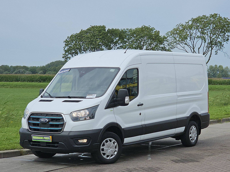 Ford E-Transit 68 Kwh elektrisch - Furgon, Električno dostavno vozilo: slika Ford E-Transit 68 Kwh elektrisch - Furgon, Električno dostavno vozilo Ford E-Transit 68 Kwh elektrisch - Furgon, Električno dostavno vozilo: slika Ford E-Transit 68 Kwh elektrisch - Furgon, Električno dostavno vozilo