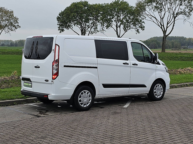 Ford Transit Custom 2.0 L1H1 Navi Euro6 - Mali kombi: slika Ford Transit Custom 2.0 L1H1 Navi Euro6 - Mali kombi Ford Transit Custom 2.0 L1H1 Navi Euro6 - Mali kombi: slika Ford Transit Custom 2.0 L1H1 Navi Euro6 - Mali kombi