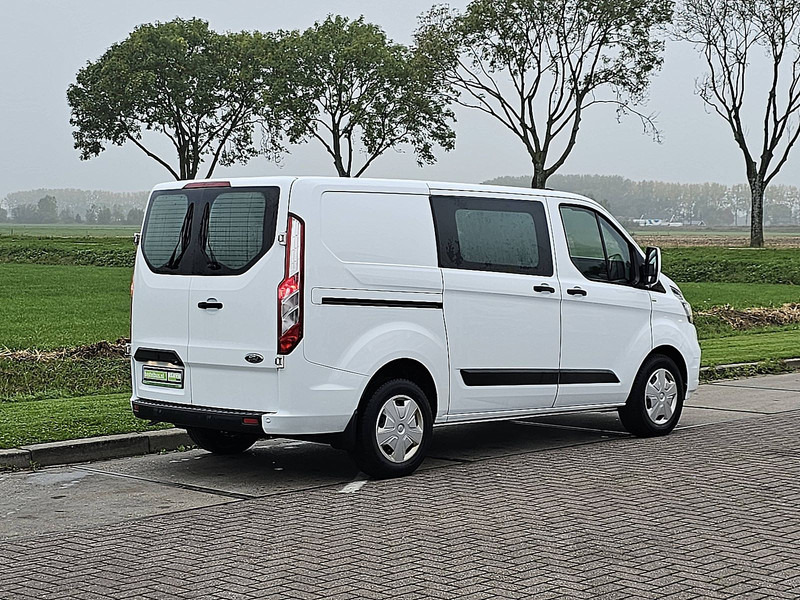 Ford Transit Custom 2.0 L1H1 Navi Euro6 - Mali kombi: slika Ford Transit Custom 2.0 L1H1 Navi Euro6 - Mali kombi Ford Transit Custom 2.0 L1H1 Navi Euro6 - Mali kombi: slika Ford Transit Custom 2.0 L1H1 Navi Euro6 - Mali kombi