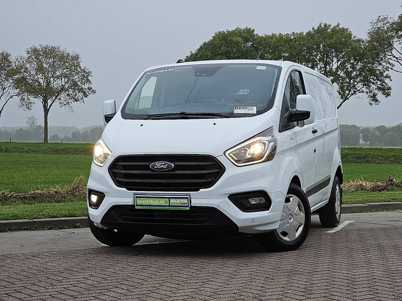 Ford Transit Custom 2.0 L1H1 Navi Euro6 - Mali kombi: slika Ford Transit Custom 2.0 L1H1 Navi Euro6 - Mali kombi Ford Transit Custom 2.0 L1H1 Navi Euro6 - Mali kombi: slika Ford Transit Custom 2.0 L1H1 Navi Euro6 - Mali kombi