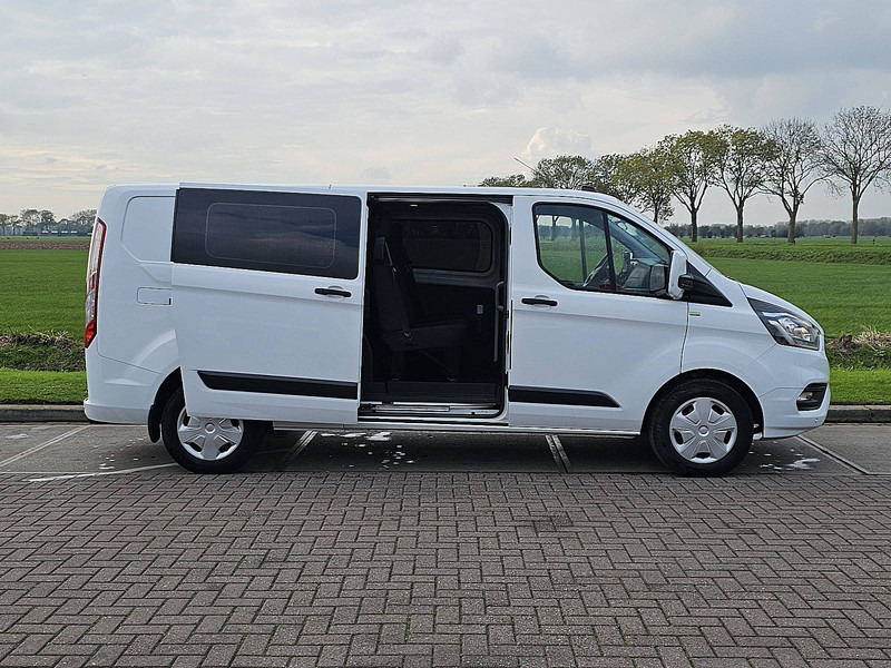 Mali kombi Ford Transit Custom 2.0 L2H1 Dub.- Cab. Navi: slika Mali kombi Ford Transit Custom 2.0 L2H1 Dub.- Cab. Navi Mali kombi Ford Transit Custom 2.0 L2H1 Dub.- Cab. Navi: slika Mali kombi Ford Transit Custom 2.0 L2H1 Dub.- Cab. Navi