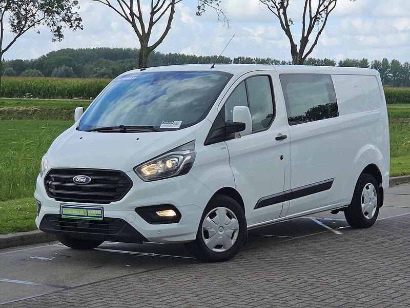 Ford Transit Custom 2.0 L2H1 Dubbele Cabine - Mali kombi: slika Ford Transit Custom 2.0 L2H1 Dubbele Cabine - Mali kombi Ford Transit Custom 2.0 L2H1 Dubbele Cabine - Mali kombi: slika Ford Transit Custom 2.0 L2H1 Dubbele Cabine - Mali kombi