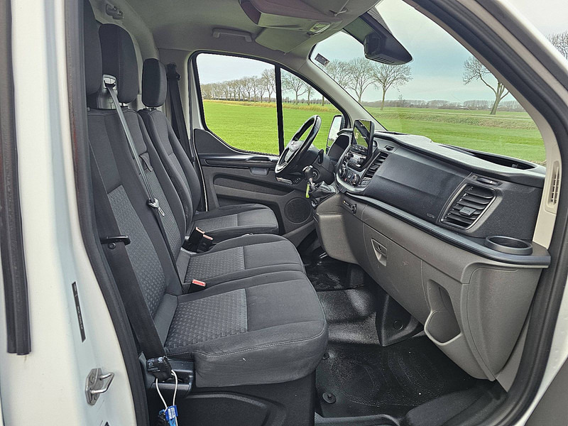 Mali kombi Ford Transit Custom 2.0 TDCI 130 TREND L2: slika Mali kombi Ford Transit Custom 2.0 TDCI 130 TREND L2 Mali kombi Ford Transit Custom 2.0 TDCI 130 TREND L2: slika Mali kombi Ford Transit Custom 2.0 TDCI 130 TREND L2