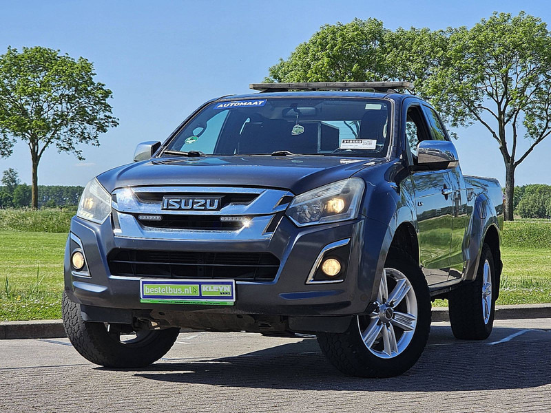 Isuzu D-max 1.9D ac automaat EURO6 - Pick-up: slika Isuzu D-max 1.9D ac automaat EURO6 - Pick-up Isuzu D-max 1.9D ac automaat EURO6 - Pick-up: slika Isuzu D-max 1.9D ac automaat EURO6 - Pick-up