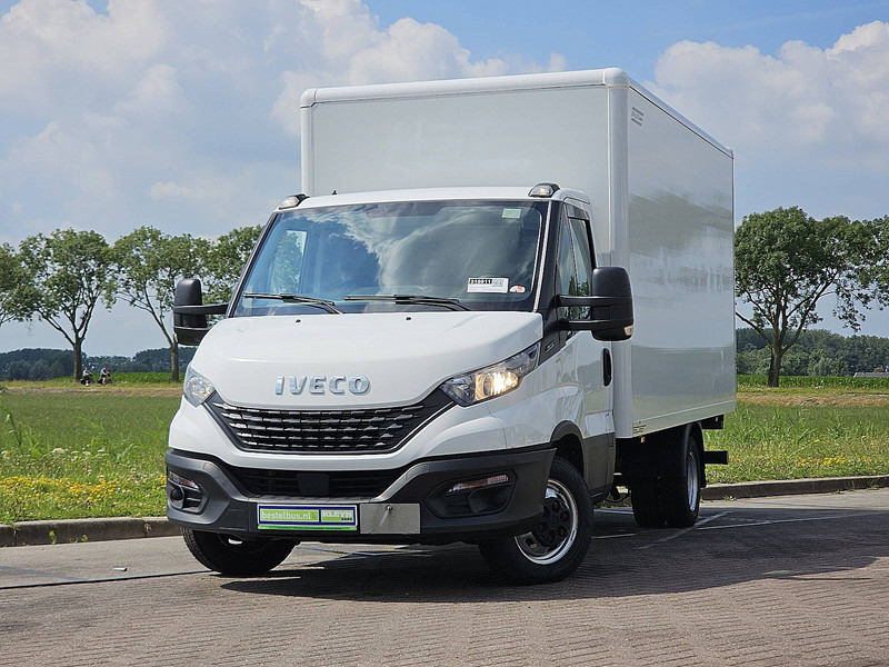 Iveco Daily 35C16 Bakwagen Laadklep - Dostavno vozilo sa zatvorenim sandukom: slika Iveco Daily 35C16 Bakwagen Laadklep - Dostavno vozilo sa zatvorenim sandukom Iveco Daily 35C16 Bakwagen Laadklep - Dostavno vozilo sa zatvorenim sandukom: slika Iveco Daily 35C16 Bakwagen Laadklep - Dostavno vozilo sa zatvorenim sandukom