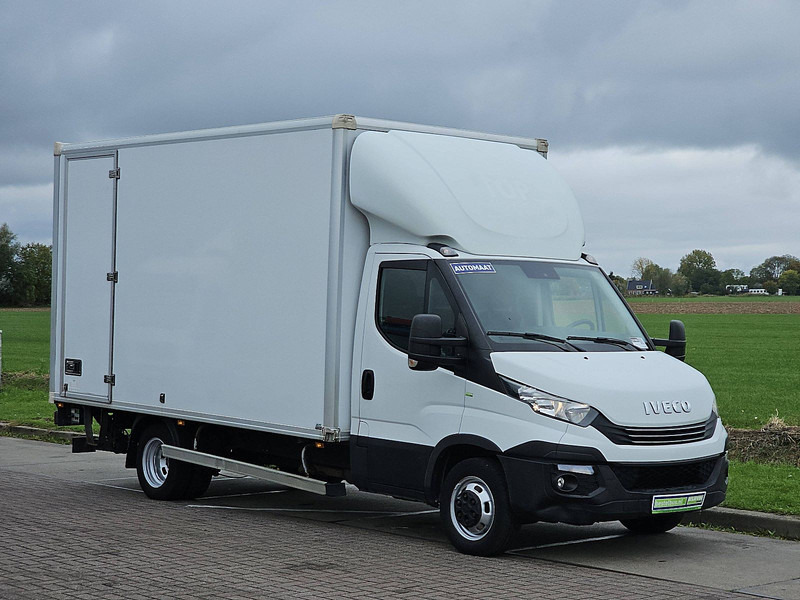 Iveco Daily 35C16 Bakwagen Laadklep! - Dostavno vozilo sa zatvorenim sandukom: slika Iveco Daily 35C16 Bakwagen Laadklep! - Dostavno vozilo sa zatvorenim sandukom Iveco Daily 35C16 Bakwagen Laadklep! - Dostavno vozilo sa zatvorenim sandukom: slika Iveco Daily 35C16 Bakwagen Laadklep! - Dostavno vozilo sa zatvorenim sandukom