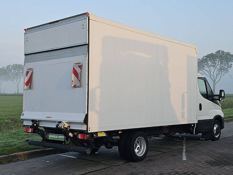 Iveco Daily 35C16 Bakwagen Laadklep! - Dostavno vozilo sa zatvorenim sandukom: slika Iveco Daily 35C16 Bakwagen Laadklep! - Dostavno vozilo sa zatvorenim sandukom Iveco Daily 35C16 Bakwagen Laadklep! - Dostavno vozilo sa zatvorenim sandukom: slika Iveco Daily 35C16 Bakwagen Laadklep! - Dostavno vozilo sa zatvorenim sandukom