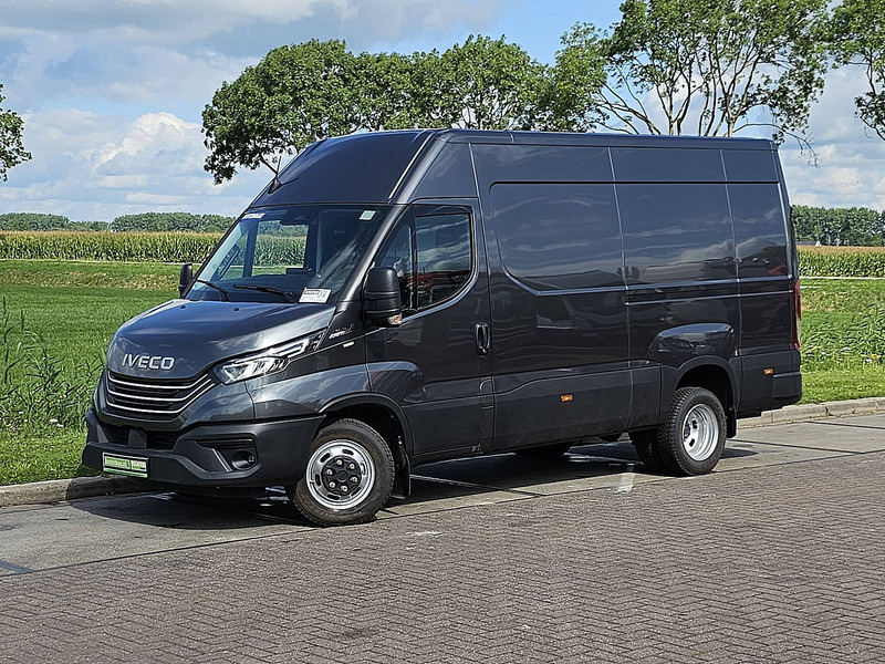 Iveco Daily 35C18 L2H2 3.0L LED 180PK - Furgon: slika Iveco Daily 35C18 L2H2 3.0L LED 180PK - Furgon Iveco Daily 35C18 L2H2 3.0L LED 180PK - Furgon: slika Iveco Daily 35C18 L2H2 3.0L LED 180PK - Furgon