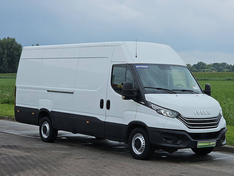 Iveco Daily 35S14       ac automaat EURO6 - Furgon: slika Iveco Daily 35S14       ac automaat EURO6 - Furgon Iveco Daily 35S14       ac automaat EURO6 - Furgon: slika Iveco Daily 35S14       ac automaat EURO6 - Furgon