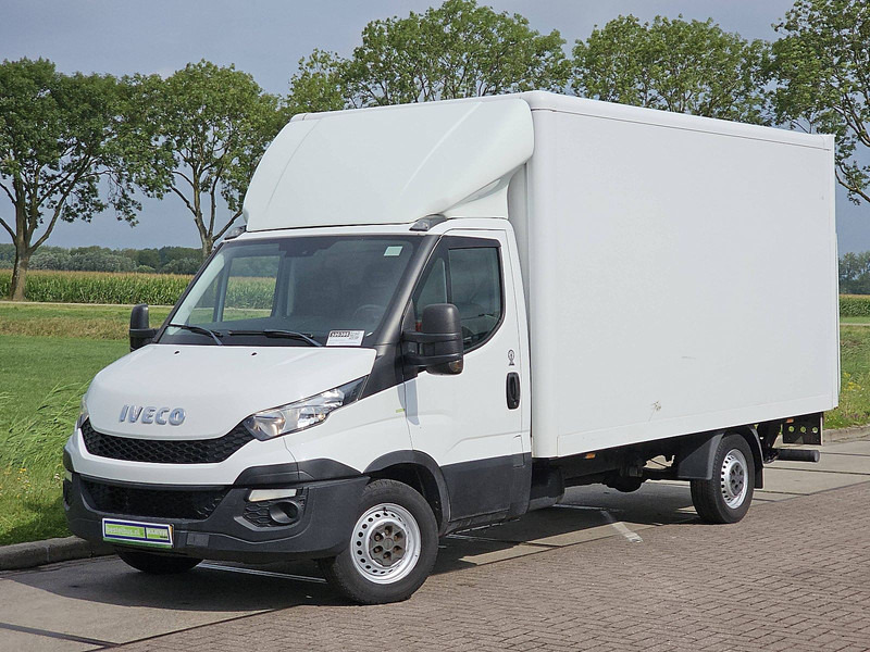 Iveco Daily 35S15 Bakwagen Laadklep! - Dostavno vozilo sa zatvorenim sandukom: slika Iveco Daily 35S15 Bakwagen Laadklep! - Dostavno vozilo sa zatvorenim sandukom Iveco Daily 35S15 Bakwagen Laadklep! - Dostavno vozilo sa zatvorenim sandukom: slika Iveco Daily 35S15 Bakwagen Laadklep! - Dostavno vozilo sa zatvorenim sandukom