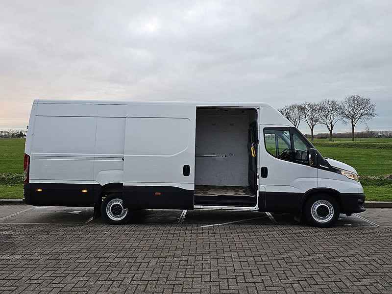 Furgon Iveco Daily 35S16 L4H2 Maxi Automaat: slika Furgon Iveco Daily 35S16 L4H2 Maxi Automaat