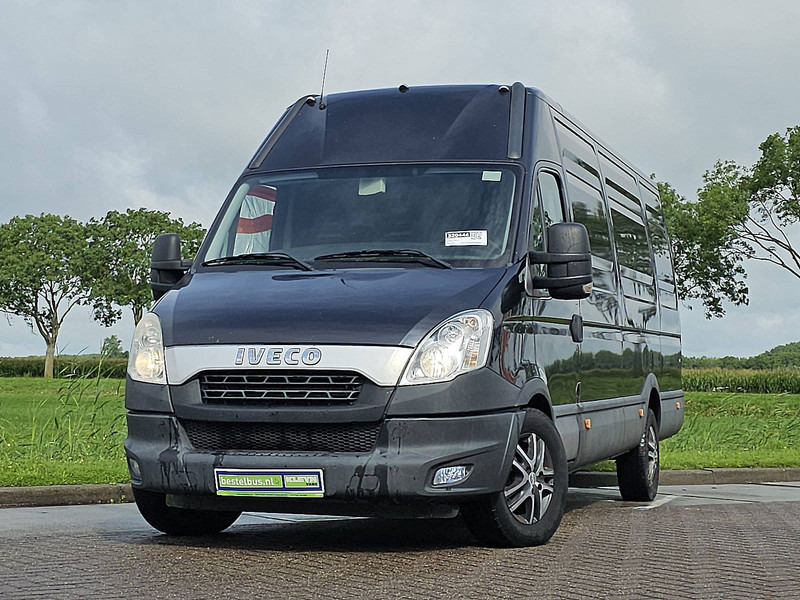 Iveco Daily 35S21 3.0ltr Maxi 200Pk AC - Furgon: slika Iveco Daily 35S21 3.0ltr Maxi 200Pk AC - Furgon Iveco Daily 35S21 3.0ltr Maxi 200Pk AC - Furgon: slika Iveco Daily 35S21 3.0ltr Maxi 200Pk AC - Furgon
