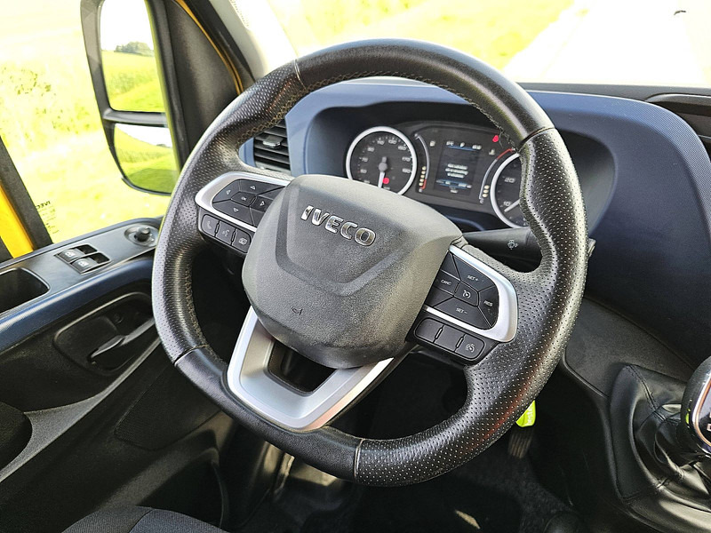 Furgon Iveco Daily 50C18 3.0L AUT.  L2H2: slika Furgon Iveco Daily 50C18 3.0L AUT.  L2H2