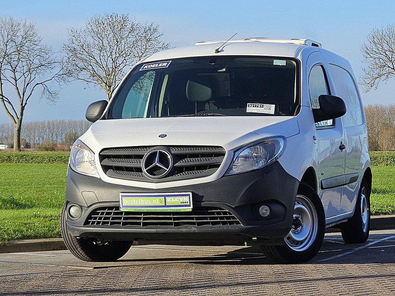 Mercedes-Benz Citan 109 CDI Carrier Koelwagen! - Dostavno vozilo hladnjača: slika Mercedes-Benz Citan 109 CDI Carrier Koelwagen! - Dostavno vozilo hladnjača Mercedes-Benz Citan 109 CDI Carrier Koelwagen! - Dostavno vozilo hladnjača: slika Mercedes-Benz Citan 109 CDI Carrier Koelwagen! - Dostavno vozilo hladnjača