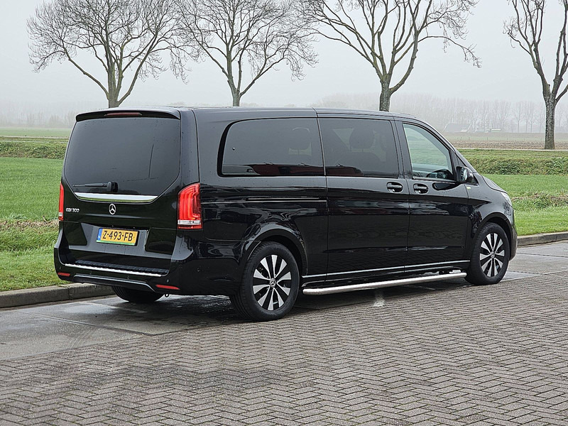 Mercedes-Benz EQV 300 L3 BUSINESS LIM. XL - Minibus, Električni autobus: slika Mercedes-Benz EQV 300 L3 BUSINESS LIM. XL - Minibus, Električni autobus Mercedes-Benz EQV 300 L3 BUSINESS LIM. XL - Minibus, Električni autobus: slika Mercedes-Benz EQV 300 L3 BUSINESS LIM. XL - Minibus, Električni autobus