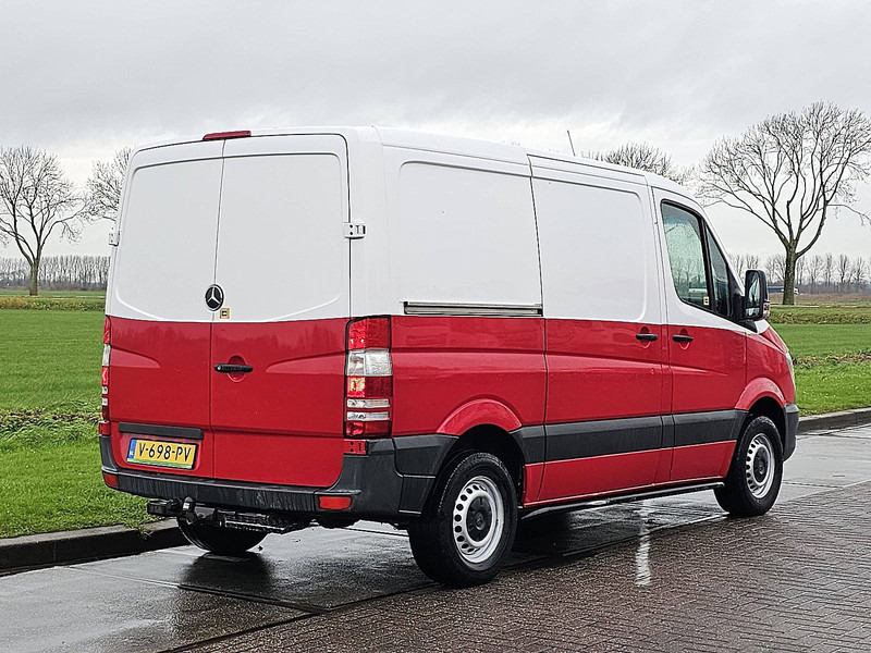 Mercedes-Benz Sprinter 214 CDI L1H1 - Mali kombi: slika Mercedes-Benz Sprinter 214 CDI L1H1 - Mali kombi Mercedes-Benz Sprinter 214 CDI L1H1 - Mali kombi: slika Mercedes-Benz Sprinter 214 CDI L1H1 - Mali kombi