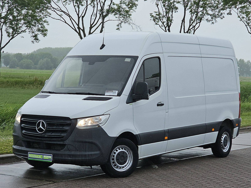 Mercedes-Benz Sprinter 214 L2H2 Mbux Automaat! - Mali kombi: slika Mercedes-Benz Sprinter 214 L2H2 Mbux Automaat! - Mali kombi Mercedes-Benz Sprinter 214 L2H2 Mbux Automaat! - Mali kombi: slika Mercedes-Benz Sprinter 214 L2H2 Mbux Automaat! - Mali kombi