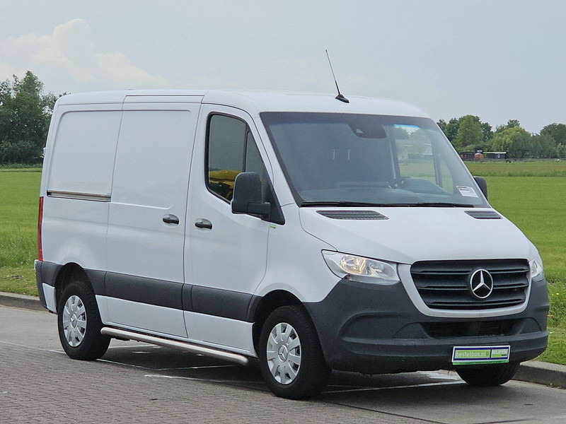 Mercedes-Benz Sprinter 311 L1H1 2xZijdeur Euro6 - Furgon: slika Mercedes-Benz Sprinter 311 L1H1 2xZijdeur Euro6 - Furgon Mercedes-Benz Sprinter 311 L1H1 2xZijdeur Euro6 - Furgon: slika Mercedes-Benz Sprinter 311 L1H1 2xZijdeur Euro6 - Furgon