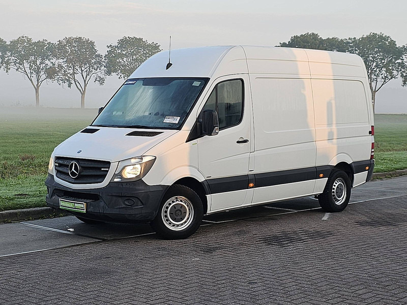 Mercedes-Benz Sprinter 313 ac automaat - Furgon: slika Mercedes-Benz Sprinter 313 ac automaat - Furgon Mercedes-Benz Sprinter 313 ac automaat - Furgon: slika Mercedes-Benz Sprinter 313 ac automaat - Furgon
