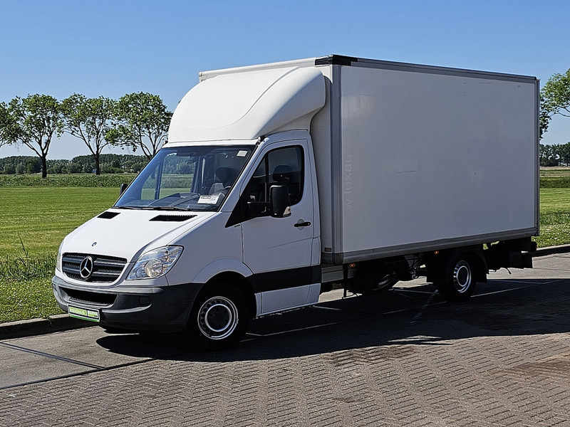 Mercedes-Benz Sprinter 313 ac laadklep zijdeur - Dostavno vozilo sa zatvorenim sandukom: slika Mercedes-Benz Sprinter 313 ac laadklep zijdeur - Dostavno vozilo sa zatvorenim sandukom Mercedes-Benz Sprinter 313 ac laadklep zijdeur - Dostavno vozilo sa zatvorenim sandukom: slika Mercedes-Benz Sprinter 313 ac laadklep zijdeur - Dostavno vozilo sa zatvorenim sandukom